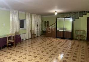 Дом 300м², 2-этажный, на длительный срок,