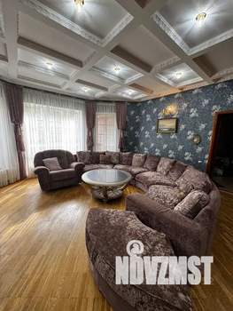 Дом 450м², 2-этажный, посуточно,