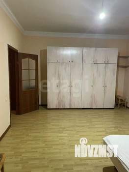 Дом 300м², 2-этажный, на длительный срок,