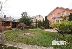 Дом 379м², 2-этажный, участок 6 сот.