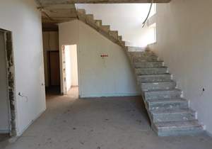 Дом 137м², 2-этажный, участок 4 сот.