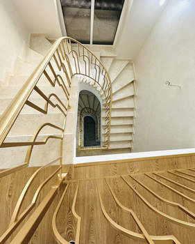 Дом 301м², 3-этажный, участок 6 сот.