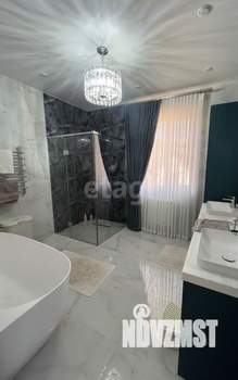 Дом 241м², 2-этажный, участок 7 сот.