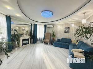 Дом 229м², 2-этажный, участок 3 сот.