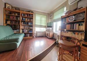 Дом 234м², 3-этажный, участок 16 сот.