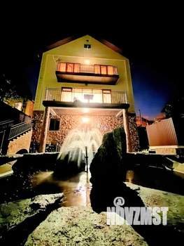 Дом 390м², 3-этажный, участок 15 сот.