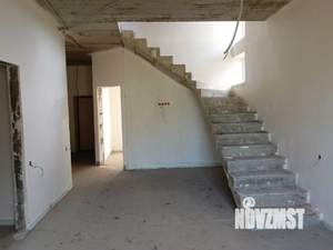 Дом 137м², 2-этажный, участок 4 сот.