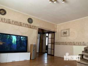 Дом 400м², 3-этажный, участок 4 сот.