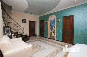 Дом 379м², 2-этажный, участок 6 сот.