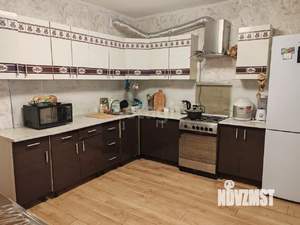 Дом 93м², 1-этажный, участок 6 сот.