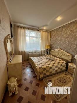 Дом 438м², 2-этажный, участок 10 сот.