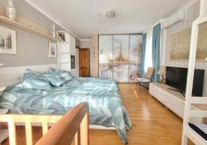 Дом 234м², 3-этажный, участок 16 сот.