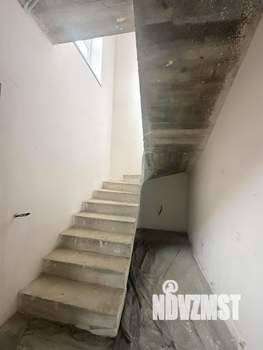 Дом 140м², 2-этажный, участок 4 сот.