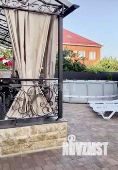 Дом 194м², 2-этажный, участок 6 сот.