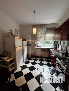 Дом 107м², 2-этажный, участок 6 сот.