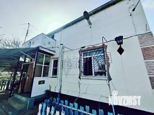 Дом 60м², 2-этажный, участок 8 сот.