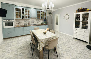 Дом 168м², 2-этажный, участок 3 сот.