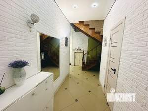 Дом 229м², 2-этажный, участок 3 сот.