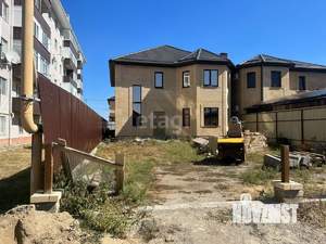 Дом 210м², 2-этажный, участок 4 сот.