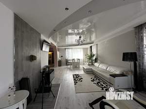 Дом 343м², 3-этажный, участок 8 сот.