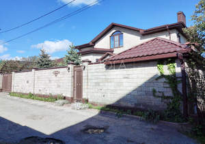 Дом 420м², 2-этажный, участок 7 сот.