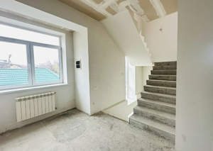 Дом 504м², 3-этажный, участок 7 сот.