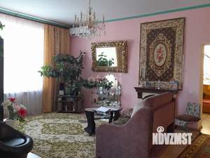 Дом 235м², 2-этажный, участок 10 сот.