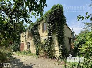 Дом 253м², 2-этажный, участок 8 сот.