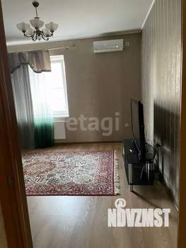 Дом 330м², 3-этажный, участок 6 сот.