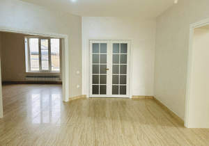 Дом 301м², 3-этажный, участок 6 сот.