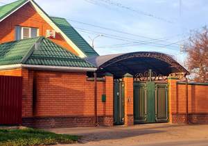 Дом 204м², 2-этажный, участок 4 сот.