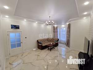 Дом 180м², 2-этажный, участок 3 сот.