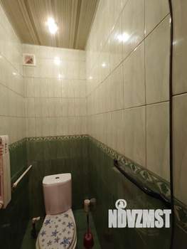 Дом 266м², 2-этажный, участок 9 сот.