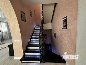 Дом 343м², 3-этажный, участок 8 сот.