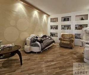 Дом 220м², 3-этажный, участок 10 сот.