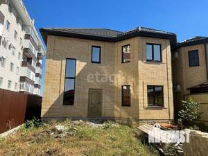 Дом 210м², 2-этажный, участок 4 сот.