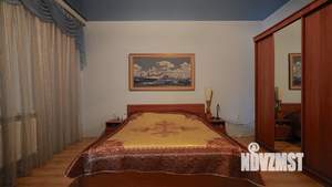 Дом 261м², 2-этажный, участок 9 сот.