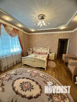 Дом 372м², 3-этажный, участок 8 сот.