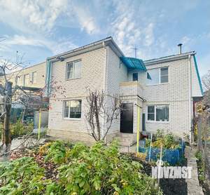 Дом 188м², 2-этажный, участок 3 сот.