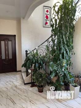 Дом 300м², 3-этажный, участок 5 сот.