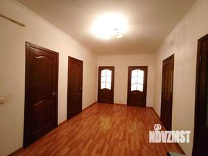 Дом 266м², 2-этажный, участок 9 сот.