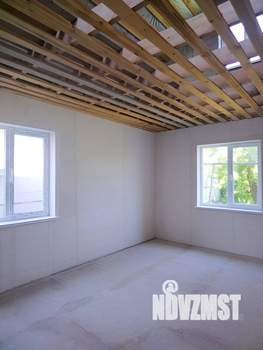 Дом 107м², 2-этажный, участок 6 сот.