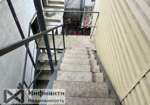 Дом 100м², 3-этажный, участок 6 сот.