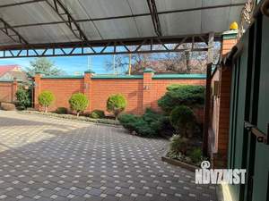 Дом 204м², 2-этажный, участок 4 сот.