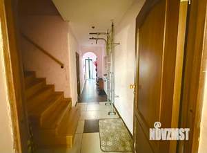 Дом 188м², 2-этажный, участок 3 сот.