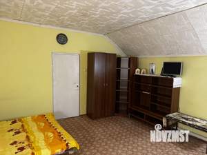 Дом 500м&sup2;, 3-этажный, на длительный срок, 