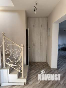 Дом 130м², 2-этажный, на длительный срок, 