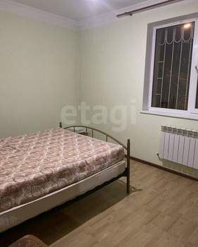 Дом 300м², 2-этажный, на длительный срок, 