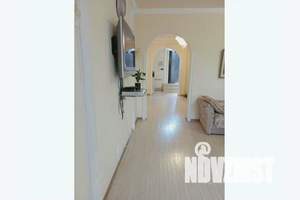 Дом 300м², 3-этажный, посуточно, 