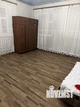 Дом 500м&sup2;, 3-этажный, на длительный срок, 